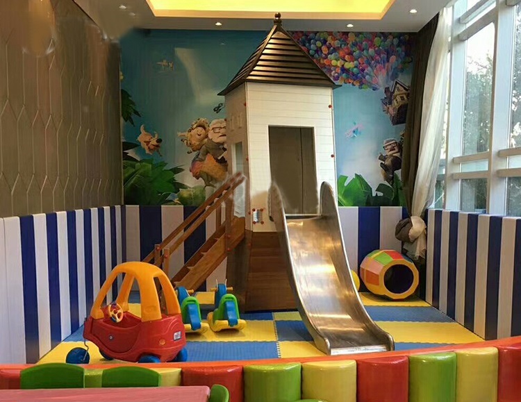 可定做室内幼儿园儿童乐园不锈钢滑梯定制